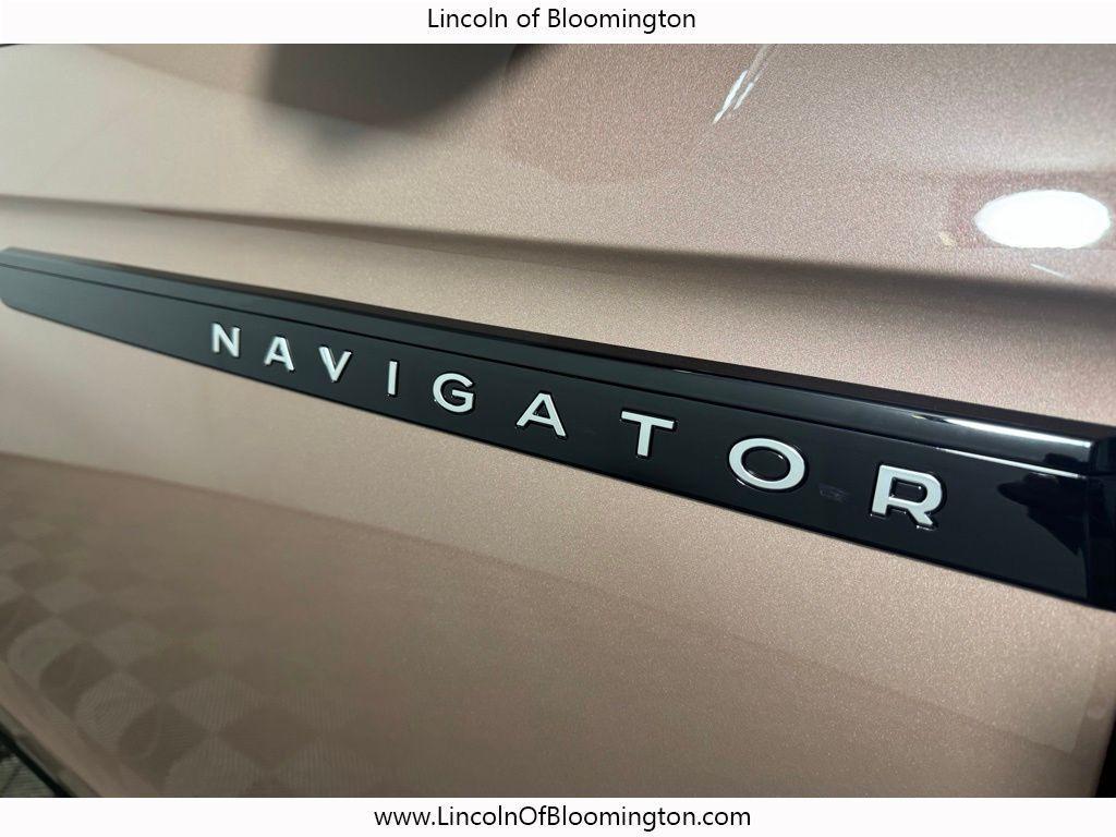 new 2026 Lincoln Navigator car, priced at $130,610