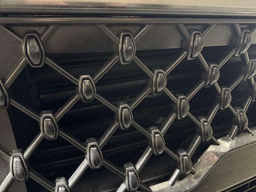 new 2025 Lincoln Navigator car, priced at $99,895