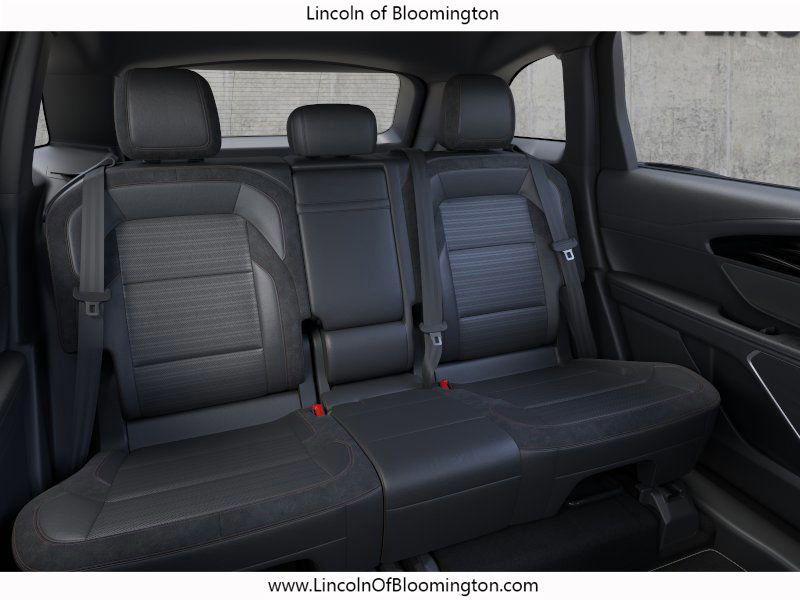 new 2025 Lincoln Nautilus car, priced at $61,002