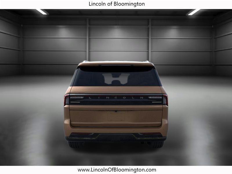new 2025 Lincoln Navigator car, priced at $122,835