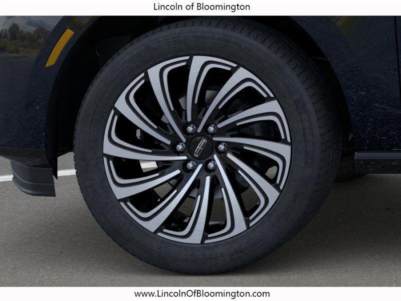 new 2026 Lincoln Navigator car, priced at $122,665
