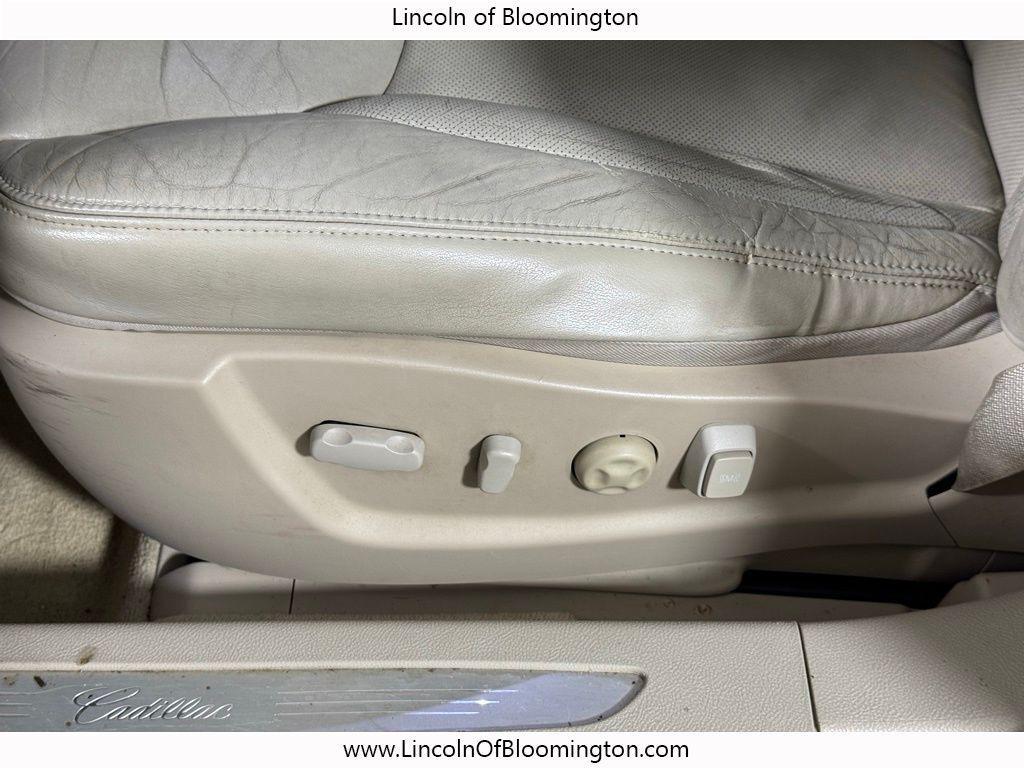 used 2006 Cadillac DTS car, priced at $5,495