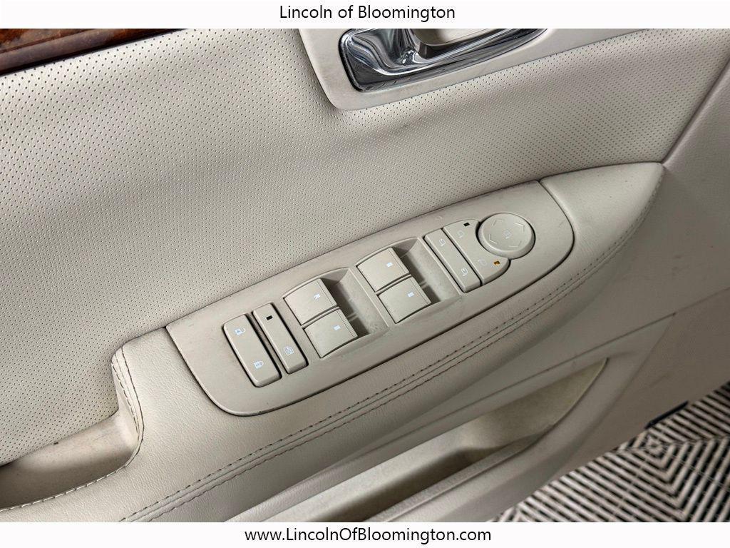 used 2006 Cadillac DTS car, priced at $5,495