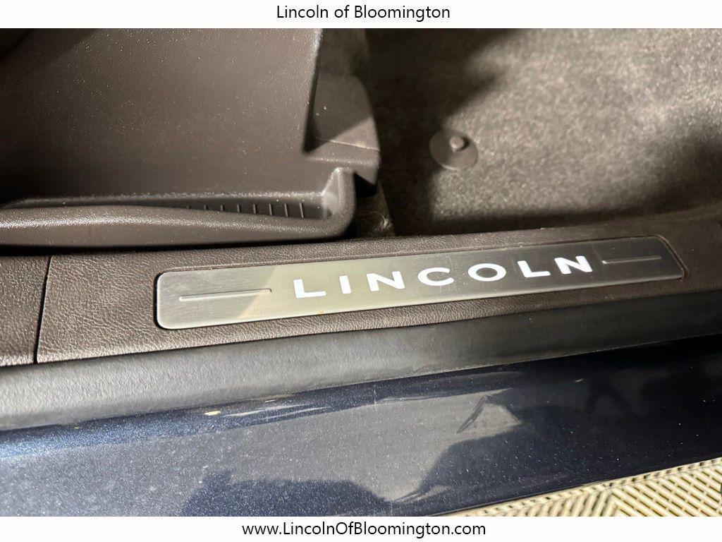 used 2022 Lincoln Nautilus car, priced at $32,999