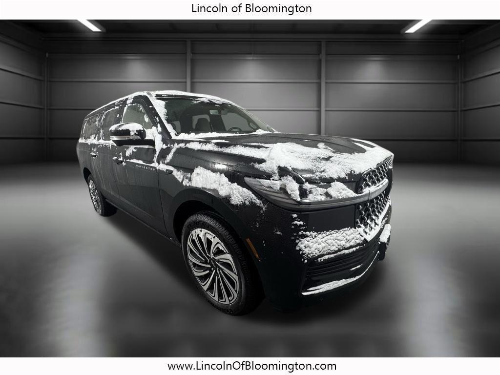 new 2025 Lincoln Navigator car, priced at $122,835