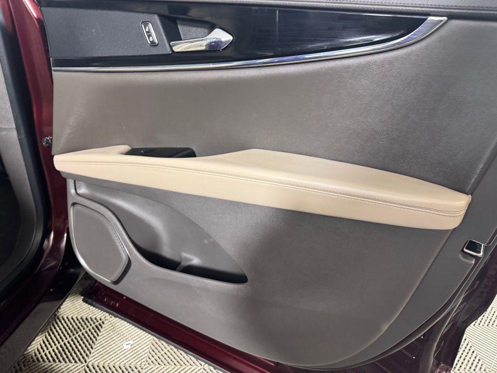 used 2022 Lincoln Nautilus car, priced at $32,561