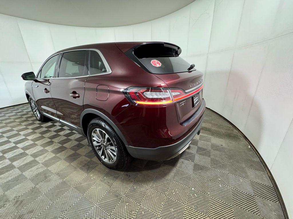 used 2022 Lincoln Nautilus car, priced at $32,561