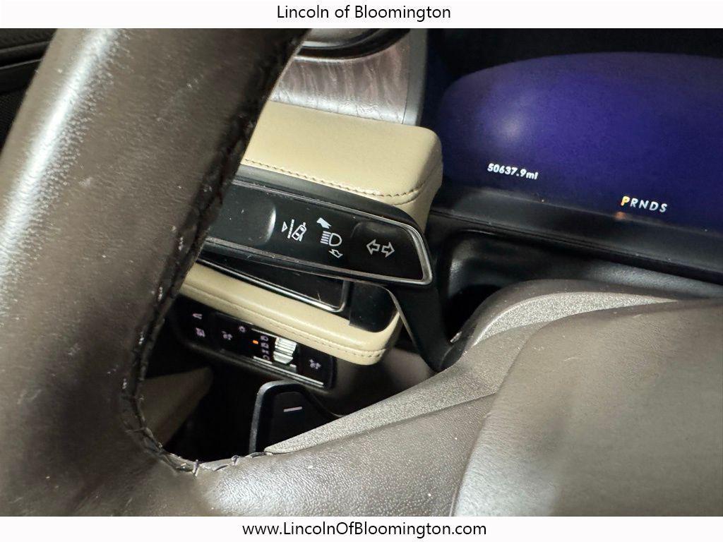 BURGUNDY VELVET MET TC 2022 Lincoln Nautilus Reserve