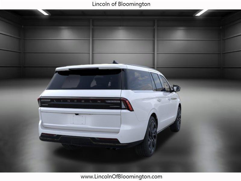 new 2026 Lincoln Navigator car, priced at $102,278