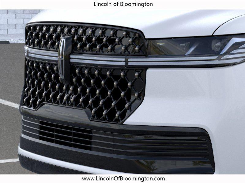 new 2026 Lincoln Navigator car, priced at $124,121