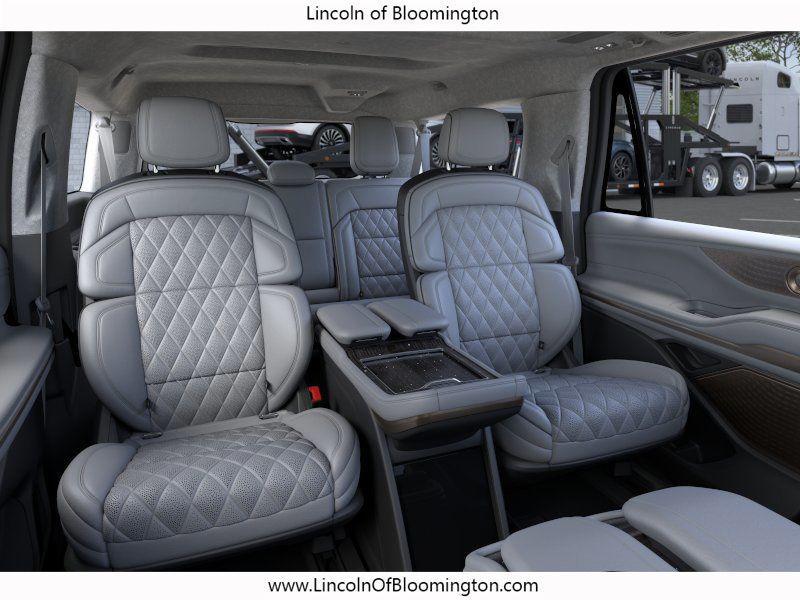 new 2026 Lincoln Navigator car, priced at $124,121