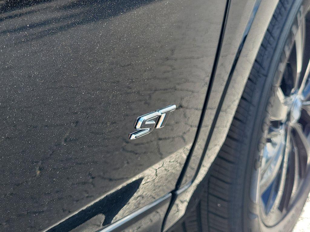 used 2025 Buick Envista car, priced at $26,200