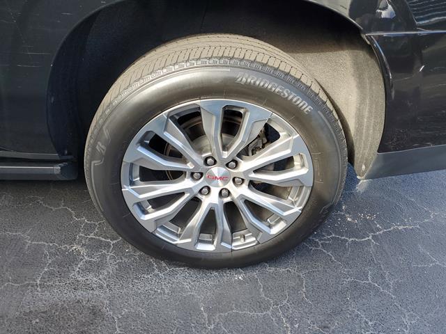 used 2022 GMC Yukon XL car, priced at $60,814