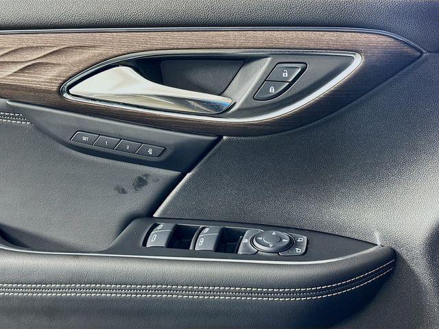 used 2023 Buick Envision car, priced at $33,999