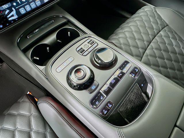 new 2026 Genesis G90 car, priced at $108,200