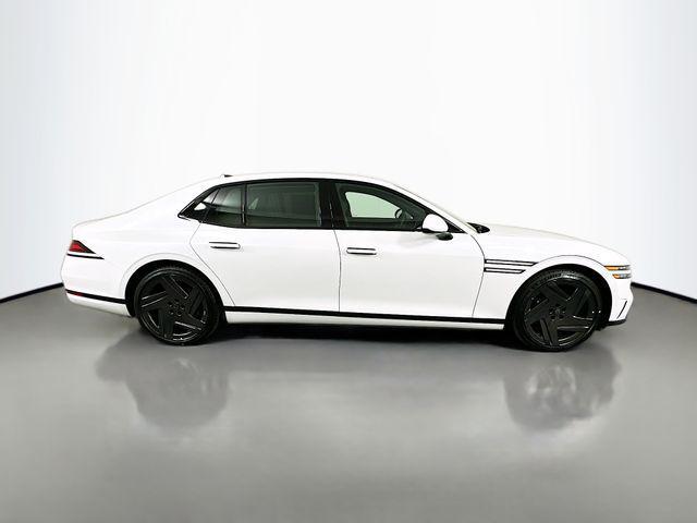 new 2026 Genesis G90 car, priced at $108,200