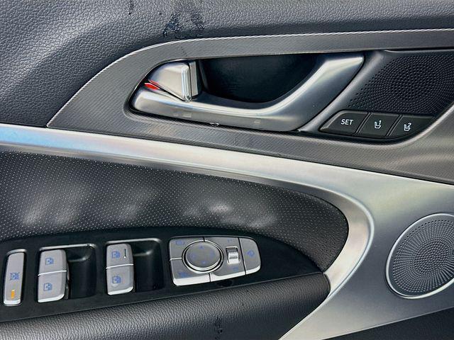 used 2025 Genesis G70 car, priced at $43,259