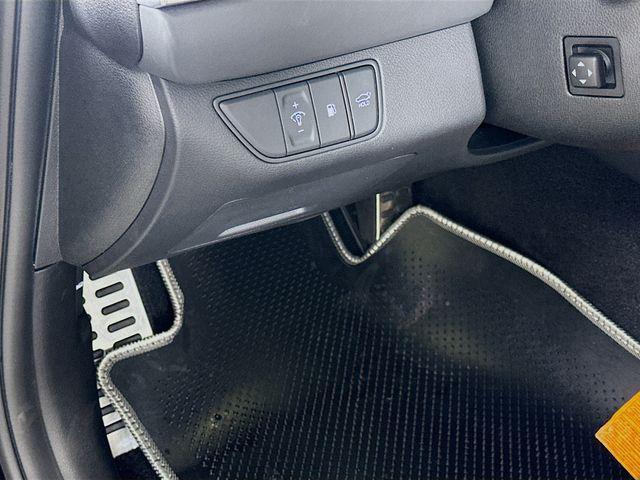 used 2025 Genesis G70 car, priced at $41,622