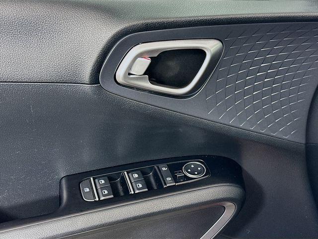 used 2021 Kia Soul car, priced at $15,453