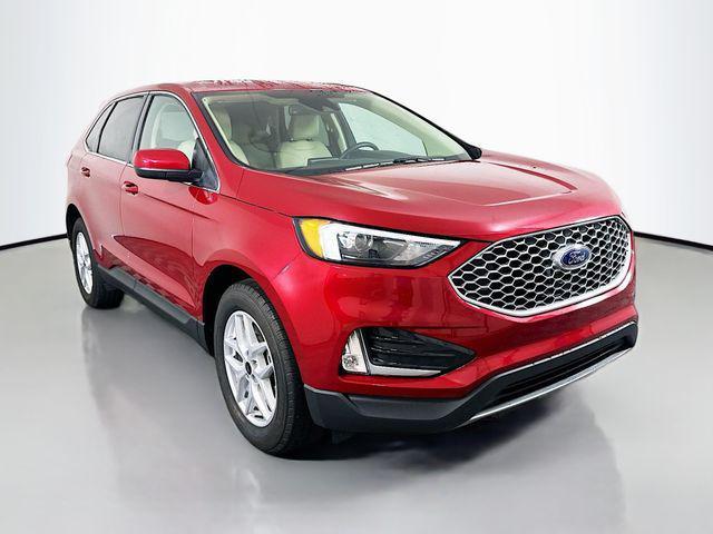 used 2024 Ford Edge car, priced at $25,999