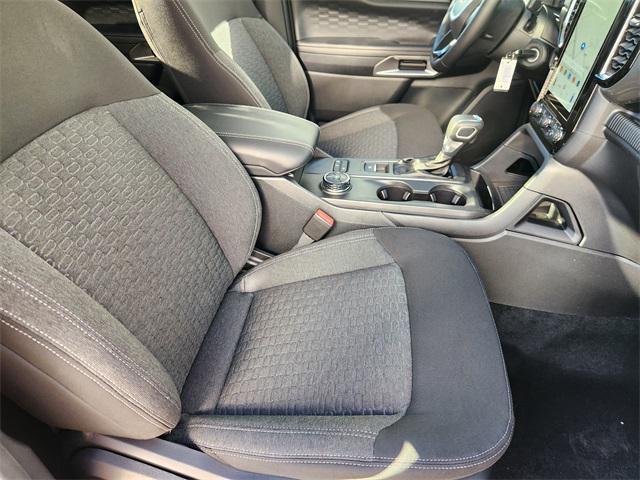 new 2025 Ford Ranger car, priced at $35,995