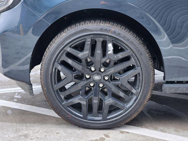 new 2026 Ford Expedition car, priced at $91,995