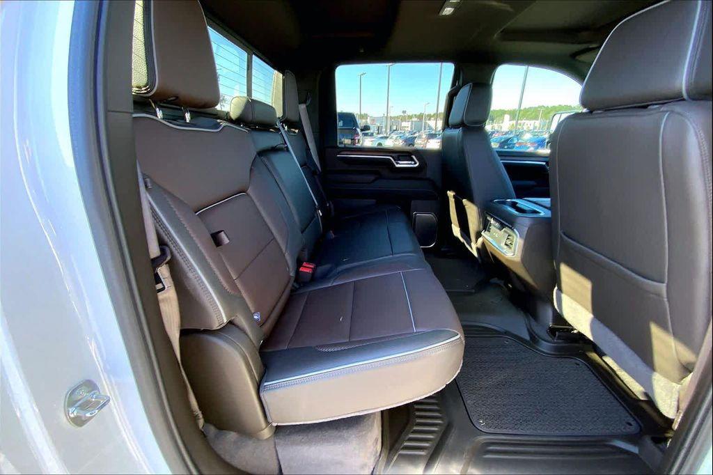 used 2024 GMC Sierra 2500 car, priced at $73,647