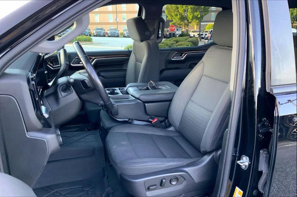 used 2023 Chevrolet Silverado 1500 car, priced at $37,130