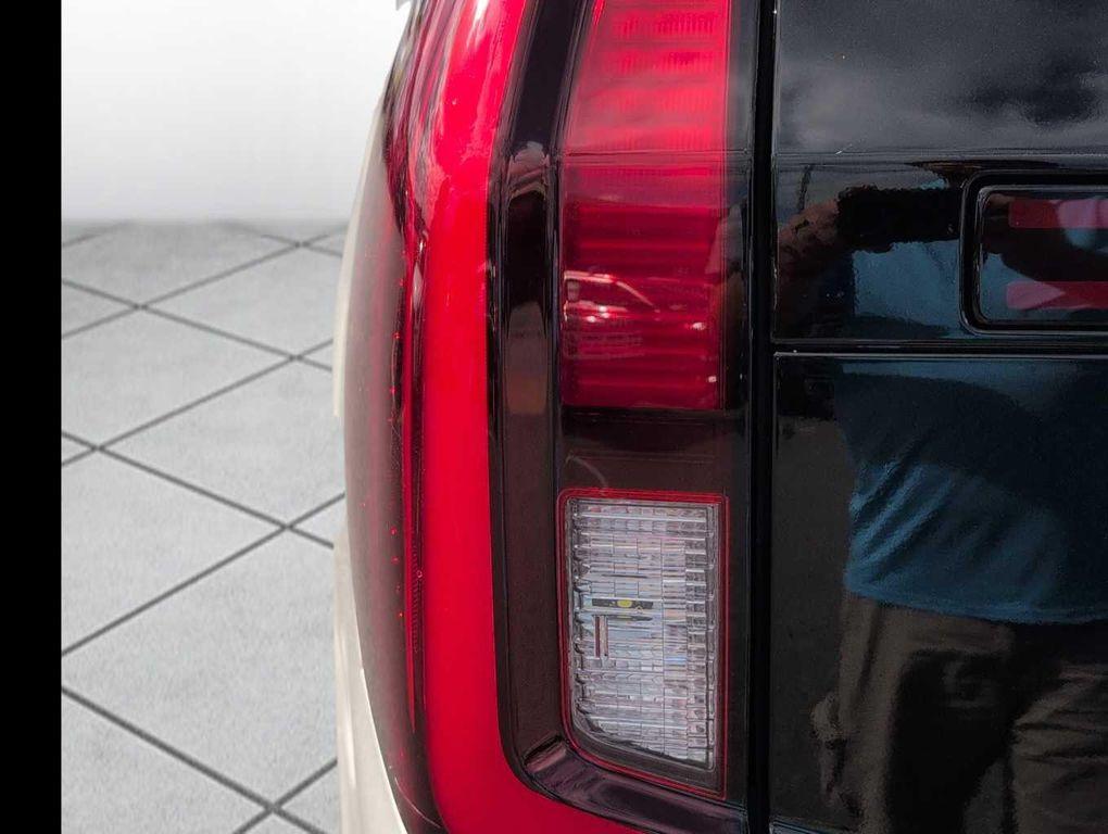 new 2025 Ford Expedition Max car, priced at $89,622