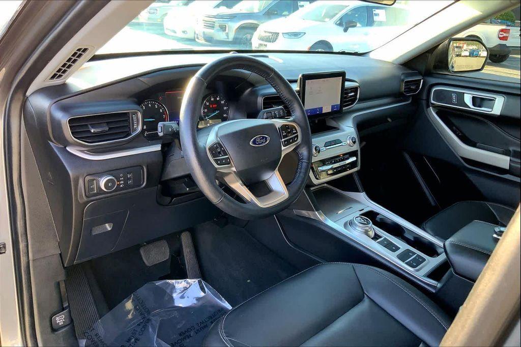 used 2022 Ford Explorer car, priced at $27,336