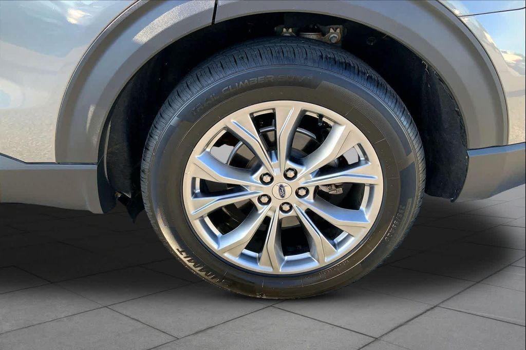 used 2022 Ford Explorer car, priced at $27,336