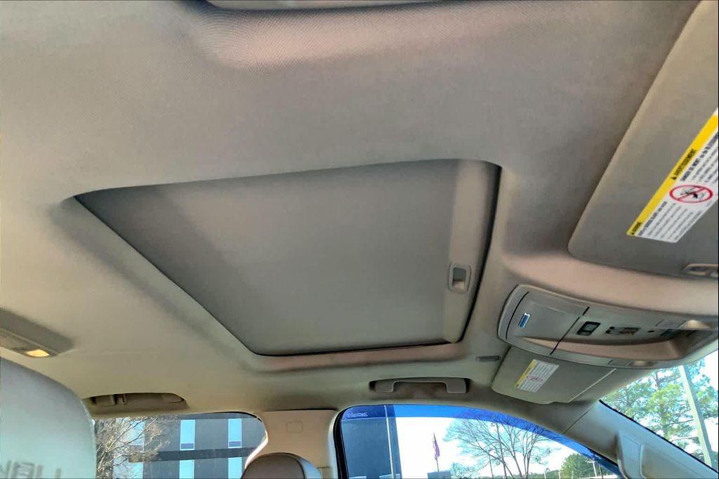 used 2016 GMC Sierra 2500 car, priced at $35,184