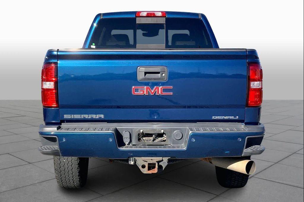 used 2016 GMC Sierra 2500 car, priced at $35,184