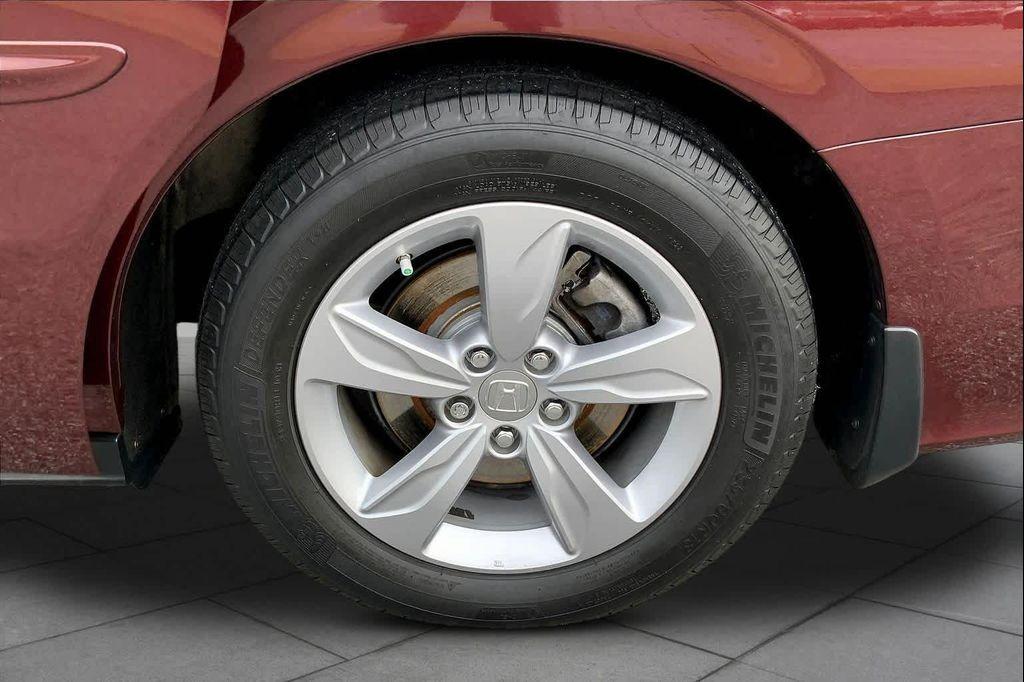 used 2020 Honda Odyssey car, priced at $23,395