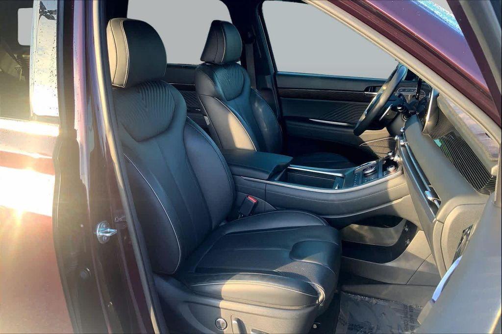 used 2025 Hyundai Palisade car, priced at $42,505