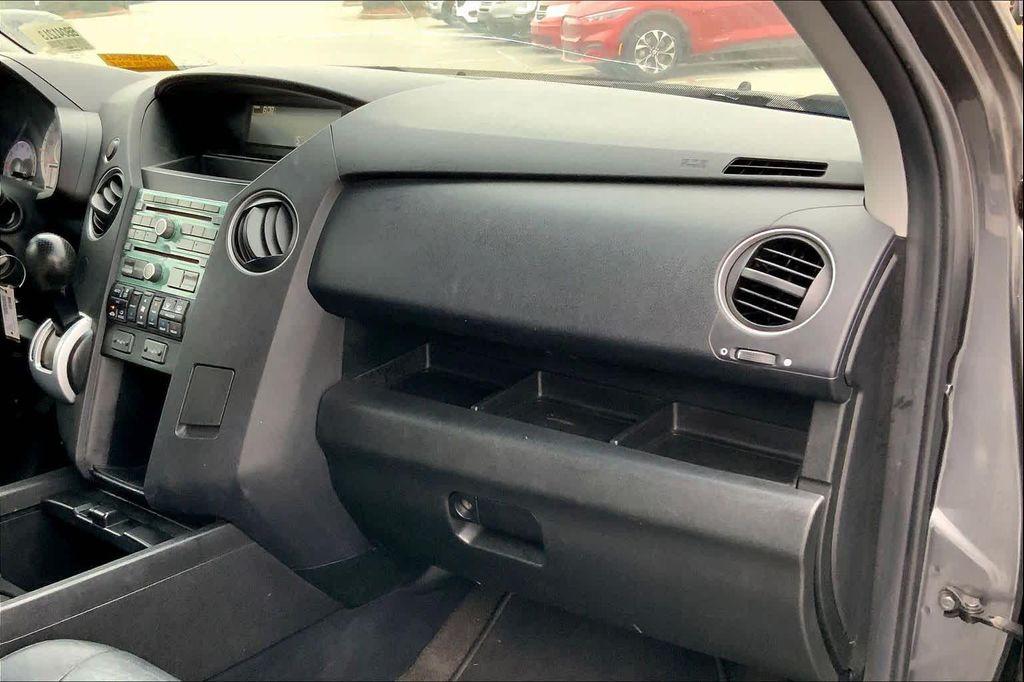 used 2011 Honda Pilot car, priced at $7,152