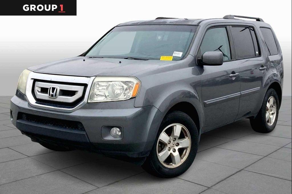 used 2011 Honda Pilot car, priced at $7,152