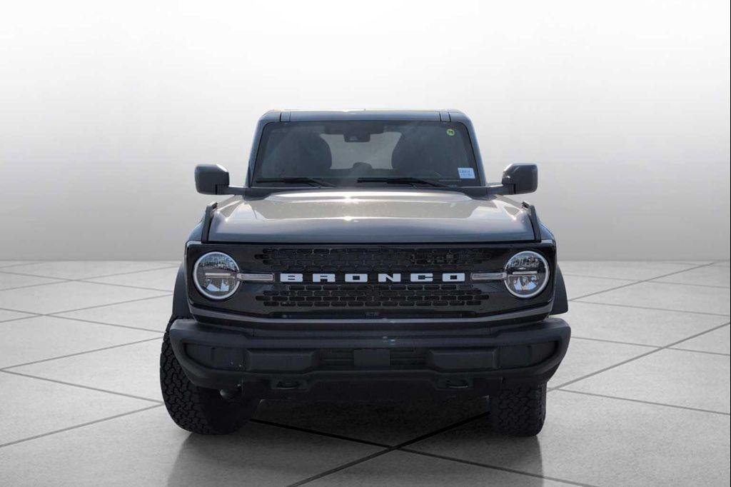new 2025 Ford Bronco car, priced at $45,438