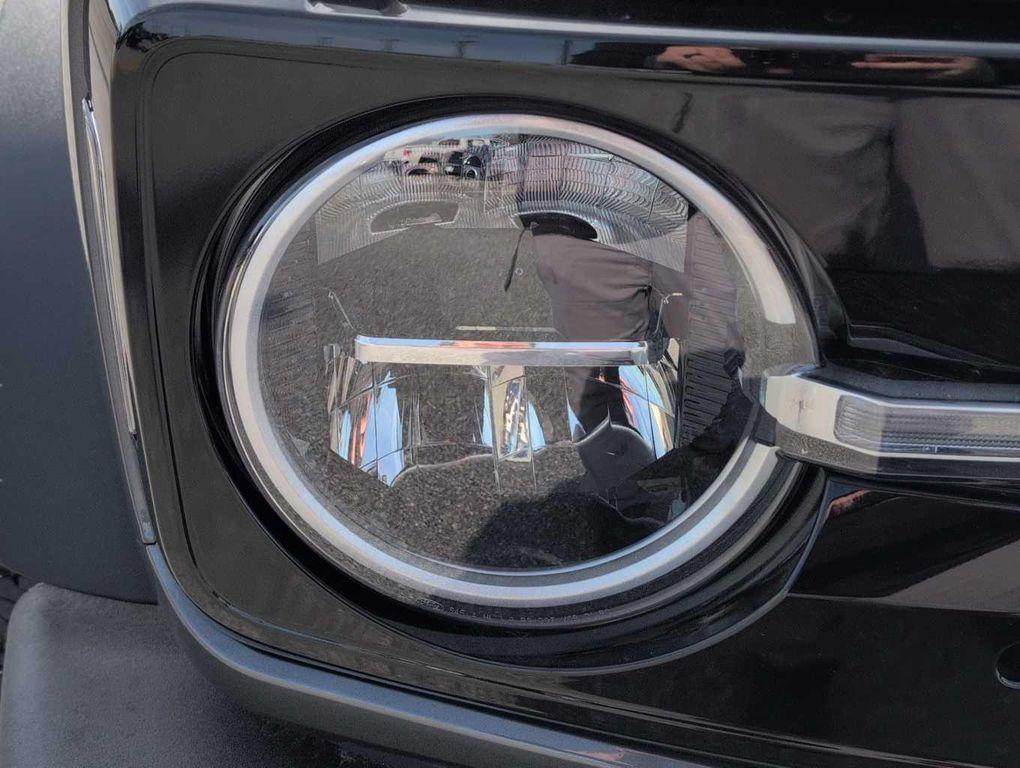 new 2025 Ford Bronco car, priced at $45,438