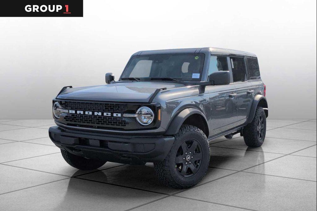new 2025 Ford Bronco car, priced at $45,438