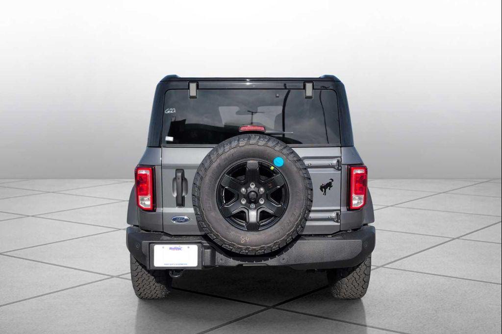 new 2025 Ford Bronco car, priced at $45,438