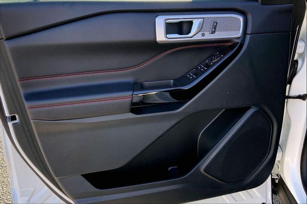 used 2024 Ford Explorer car, priced at $37,192