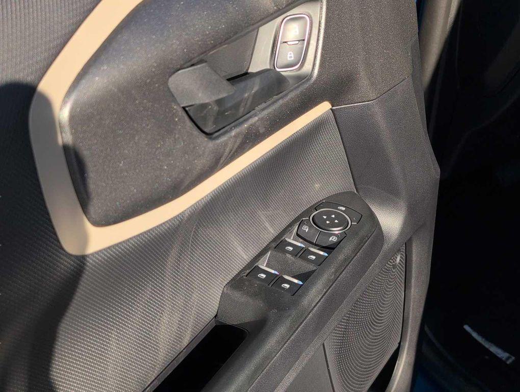 new 2025 Ford Bronco Sport car, priced at $33,132