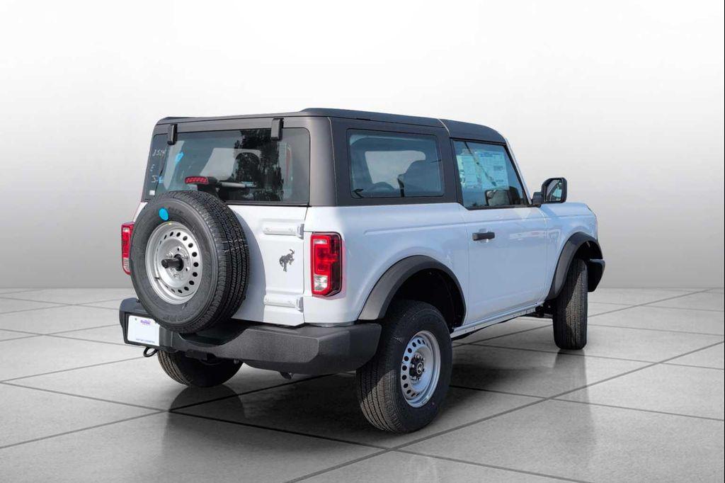 new 2025 Ford Bronco car, priced at $40,035