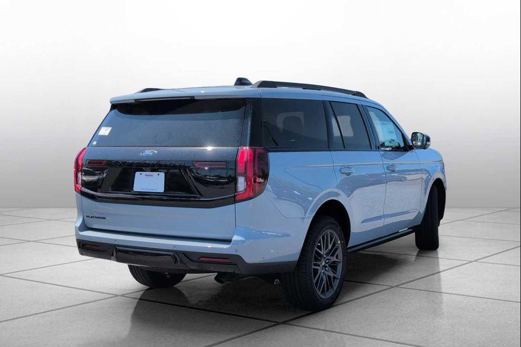 new 2025 Ford Expedition car, priced at $81,478