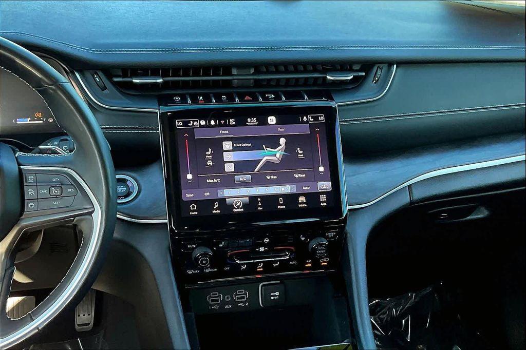 used 2021 Jeep Grand Cherokee L car, priced at $29,182