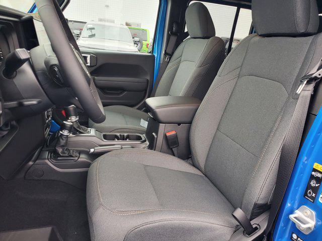 new 2026 Jeep Gladiator car, priced at $45,860