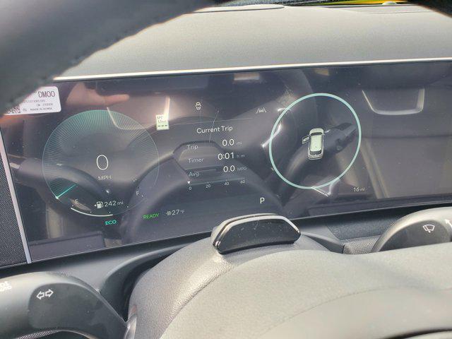 new 2026 Hyundai TUCSON Hybrid car, priced at $41,404