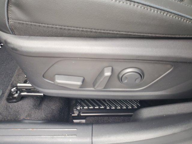 new 2026 Hyundai TUCSON Hybrid car, priced at $41,404