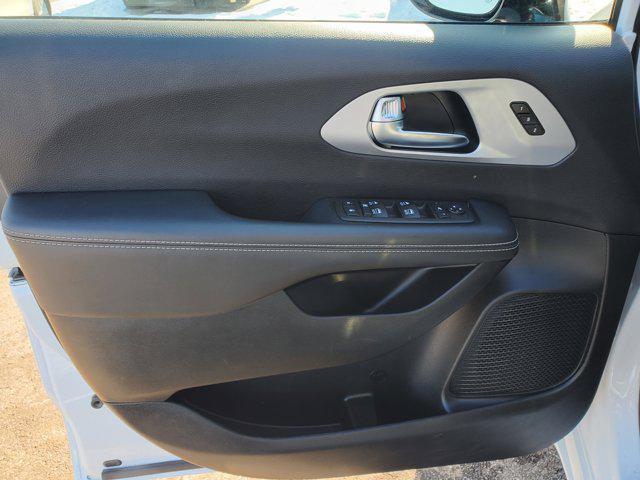 used 2025 Chrysler Pacifica car, priced at $34,750